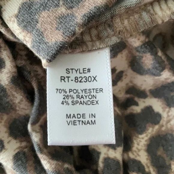 Plus Leopard Print Short Set Pajama - Picture 2 of 2